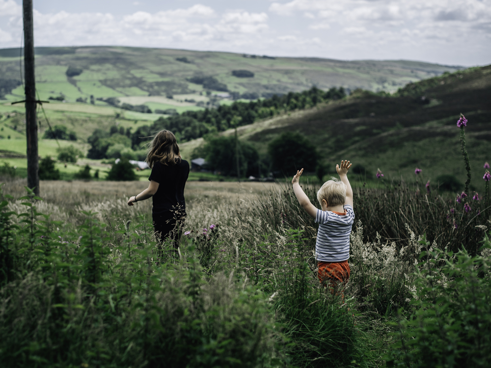 Families are invited by Berkshire, Buckinghamshire & Oxfordshire Wildlife Trust (BBOWT) to connect with nature every day in June, backed by the NHS.