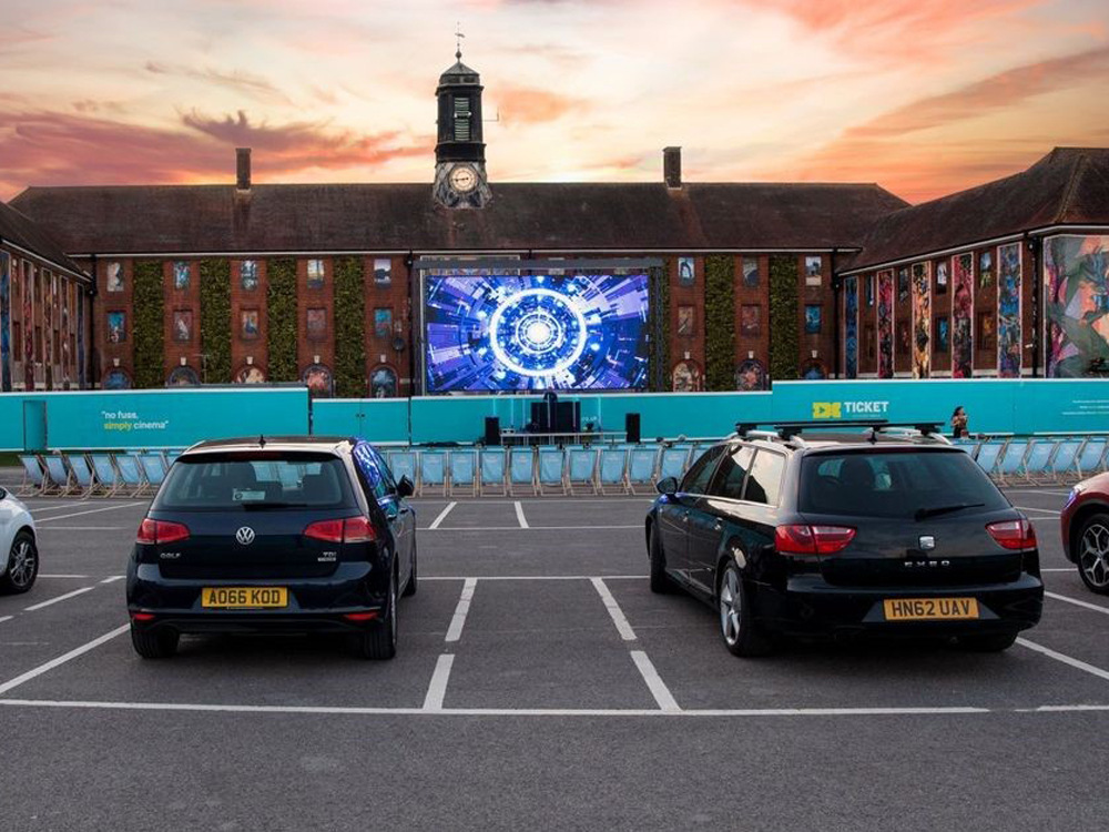 Enjoy a funfair, future skills and a Valentine's film this February at the Parade Square
