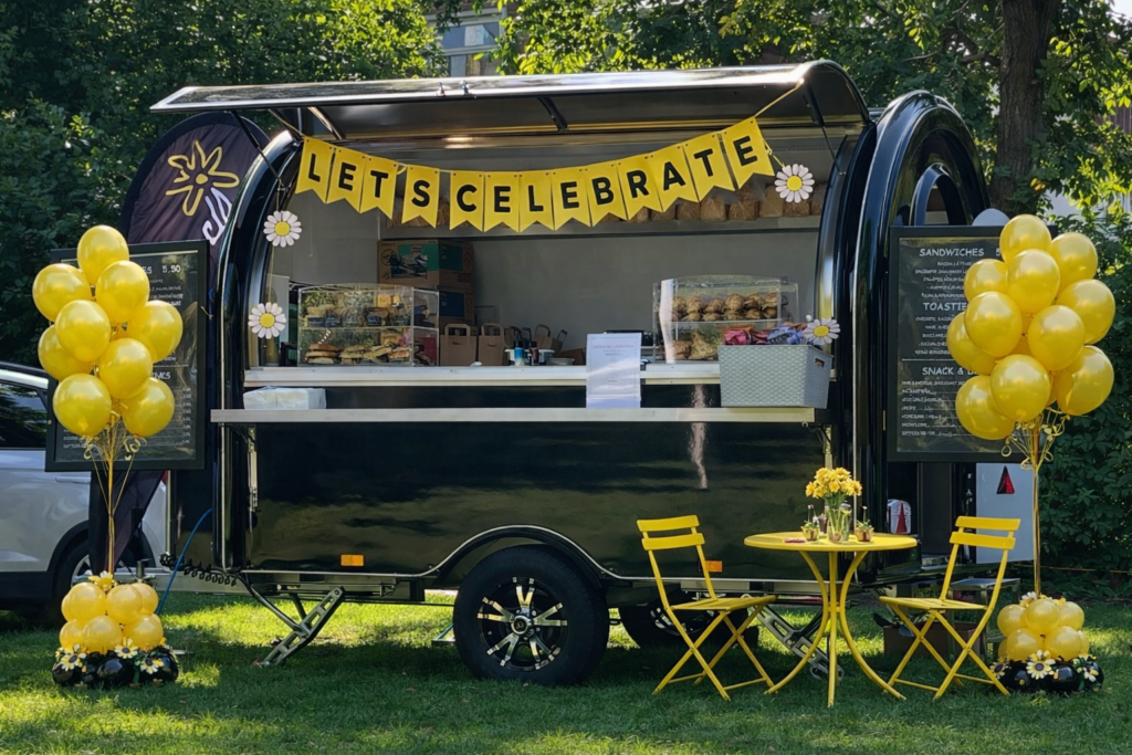 Look out for a new trailer dishing up fresh sandwiches, savouries and sweet treats around Godalming as Daisy Sandwiches hits the road.