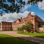 Robin Forster exterior shot