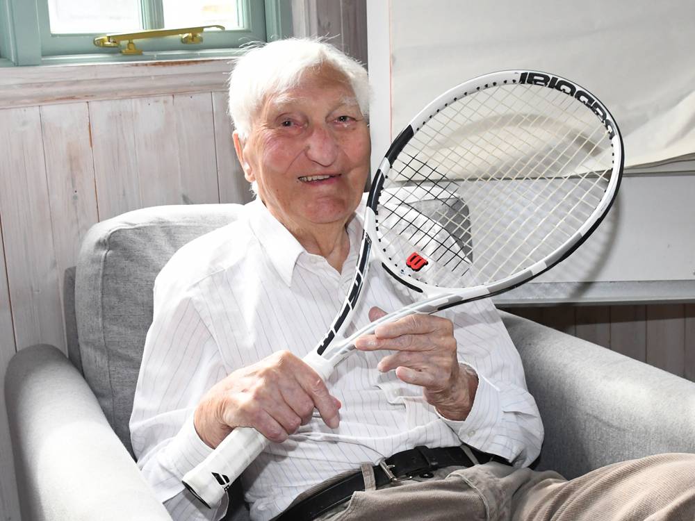 Peter Henry tells us more about Chesham Bois Tennis Club's oldest member Roy Thorn who is still smiling at 100.