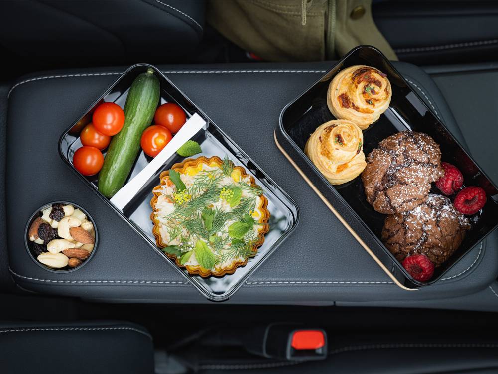 Chef Emily Roux and Lexus have rustled up some posh packed lunches to enjoy in the car or on your next road trip!